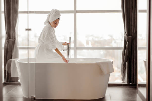 Designing Hotel Bathrooms That Impress: Bathware Features Guests Notice